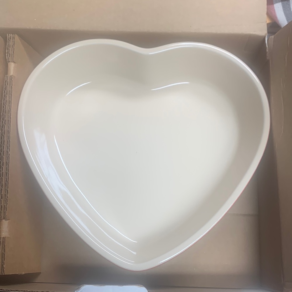 Le Creuset Valentine’s Day set